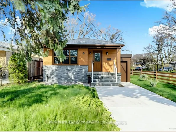 1 Homestead Rd, Toronto, ON M1E 3R8
