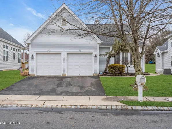 82 Mirage Boulevard, Barnegat, NJ 08005