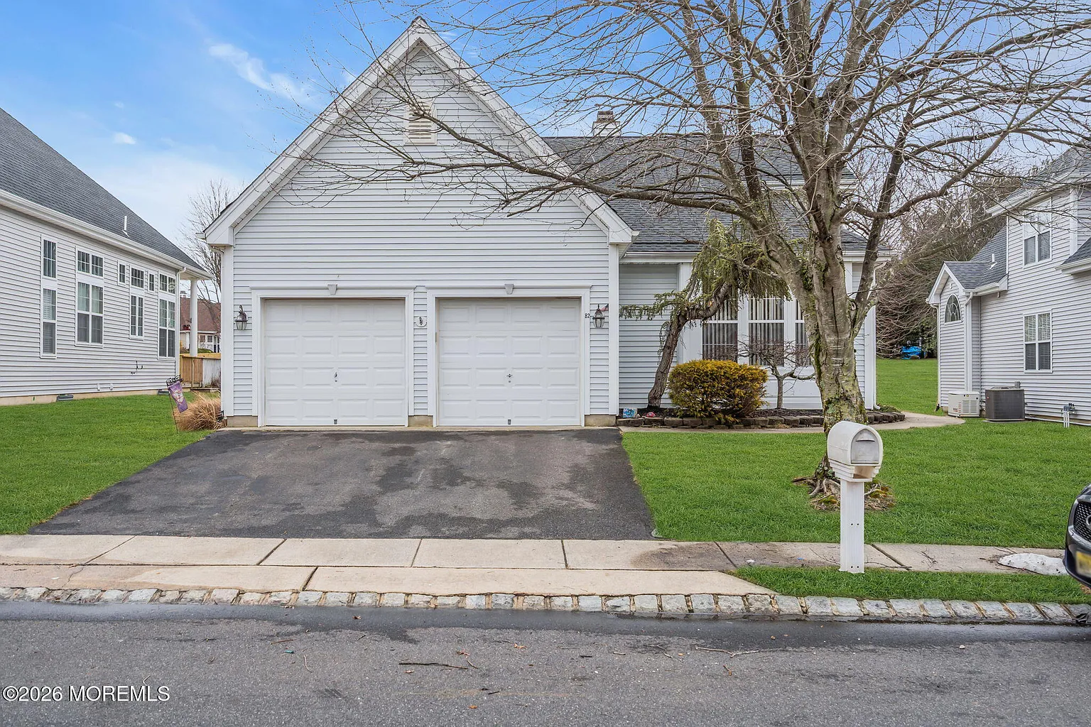 82 Mirage Boulevard photo 1