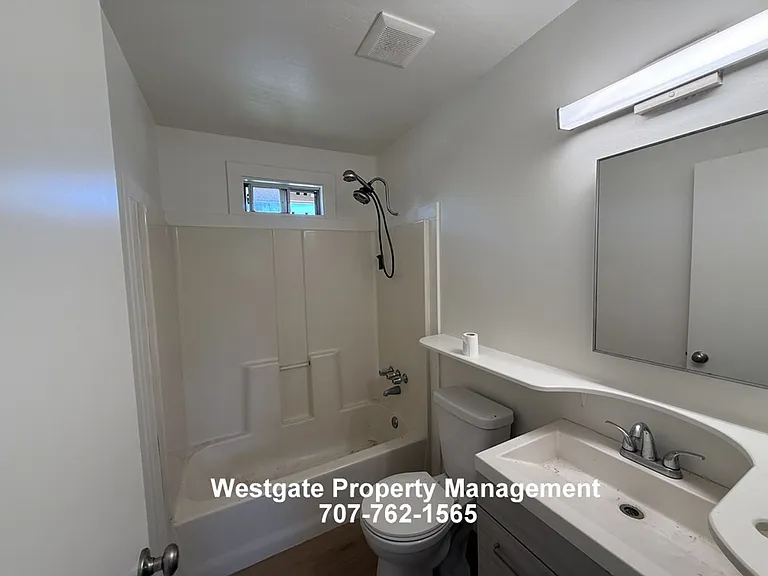 1340 Ramona Ln — Photo 18