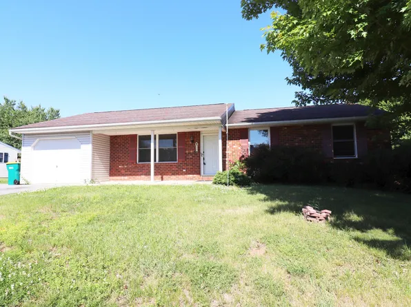 10 Spring House Ln, Denver, PA 17517