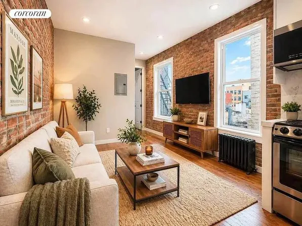 437 E 12th St #5D, New York, NY 10009