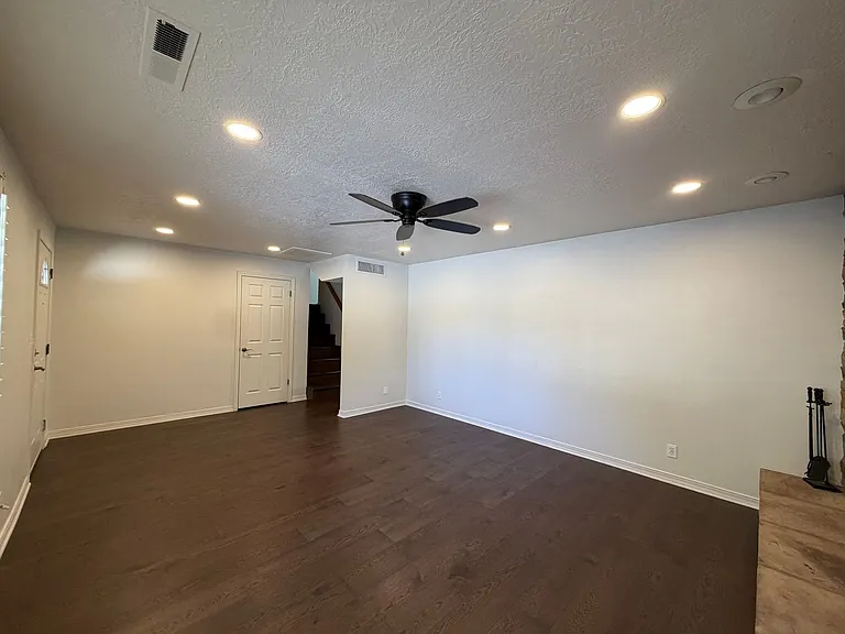 696 N 600 W #A — Photo 4