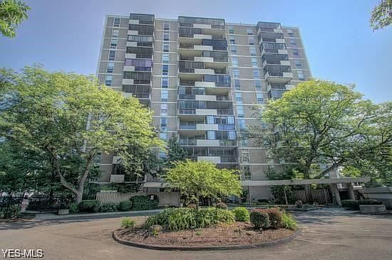 1st image of 25801 Lake Shore Blvd APT 11