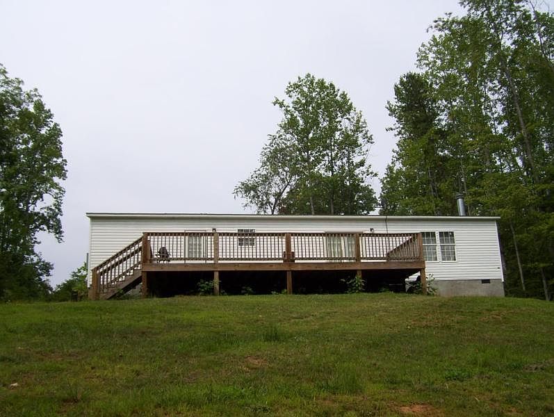 2nd image of 530 Brooks Ln