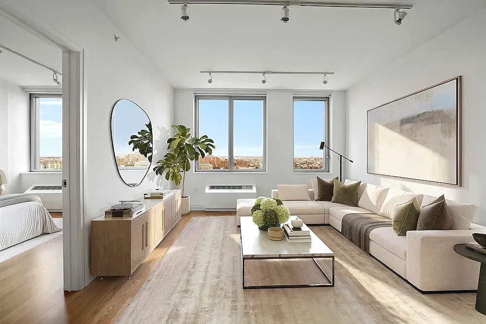 300 Ashland Place — Photo 1