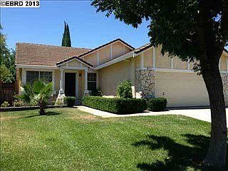 1st image of 1921 Johnson Dr