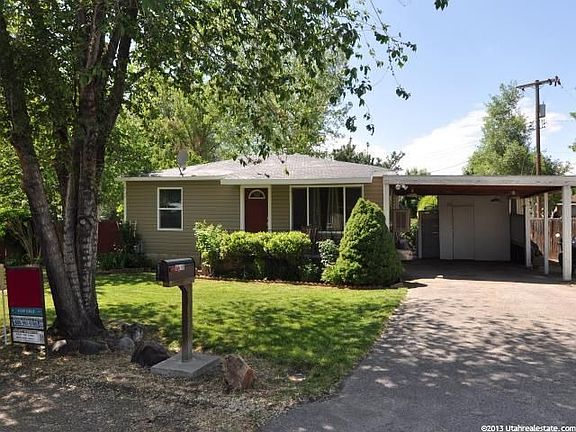 2nd image of 3510 S Blair Cir