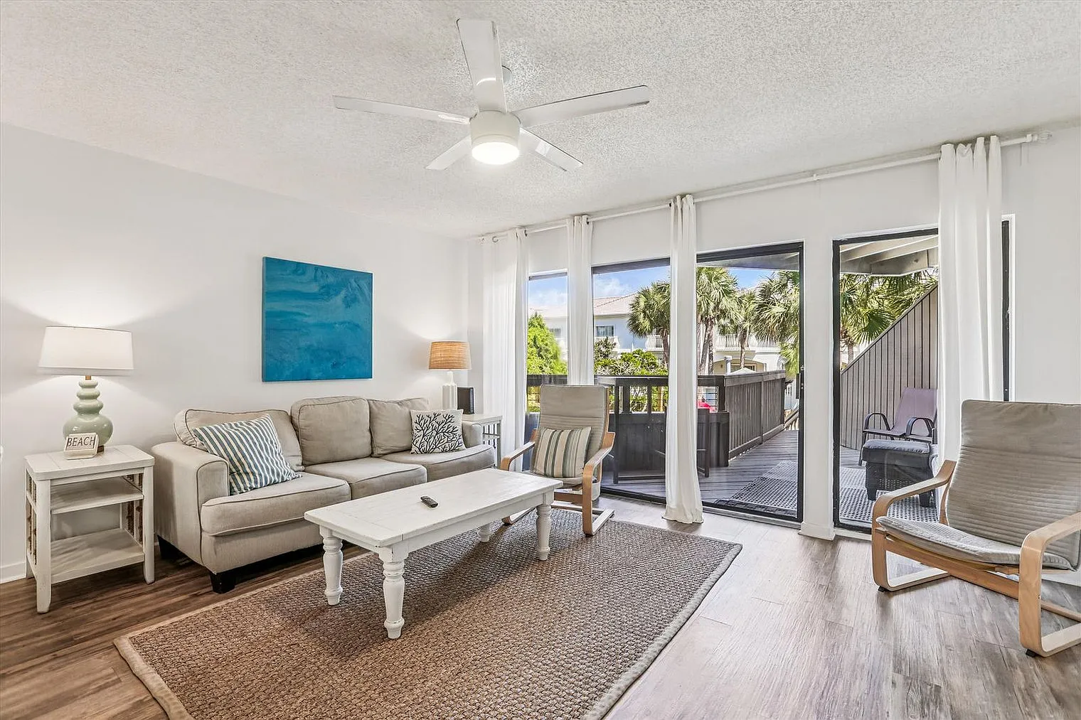 2 bed, 2.0 bath, 968 sqft, $3,249 — Photo 1