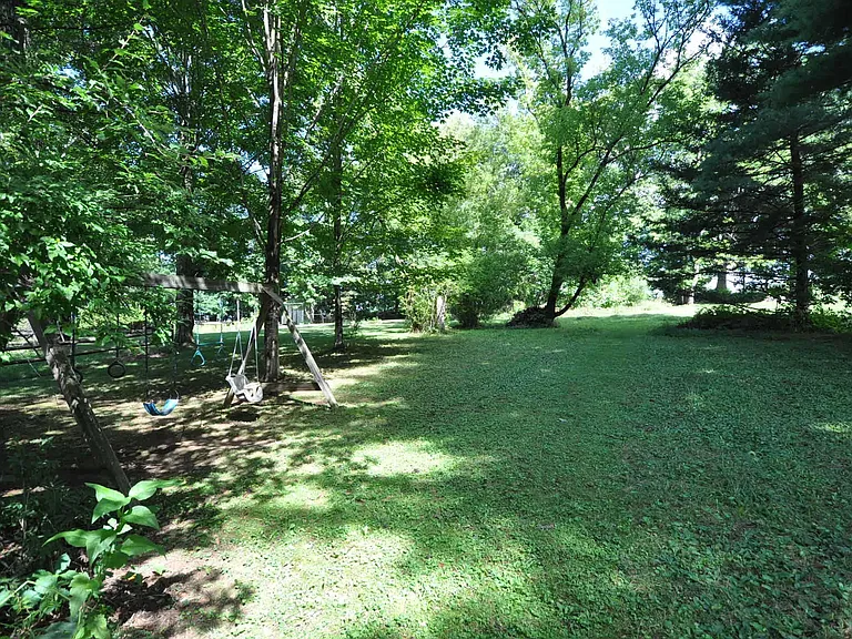 293 Barnumville Rd — Photo 24