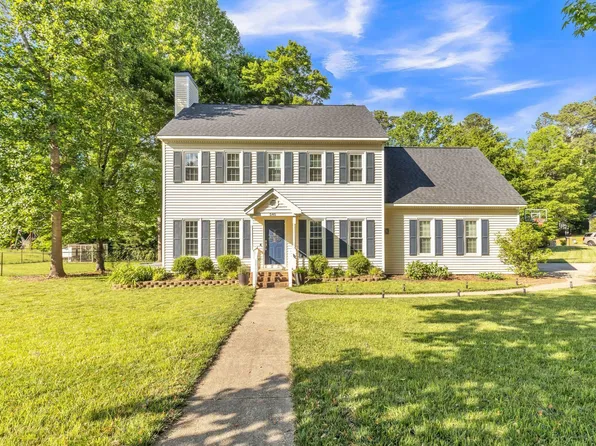 540 W Juniper Ave, Wake Forest, NC 27587