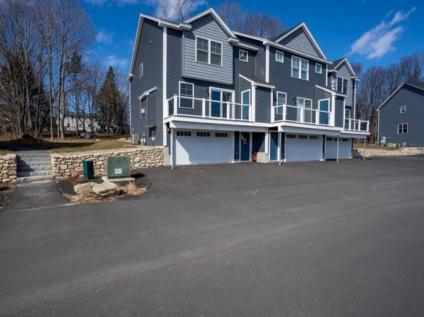 60 Stillwater Circle, Somersworth, NH 03878