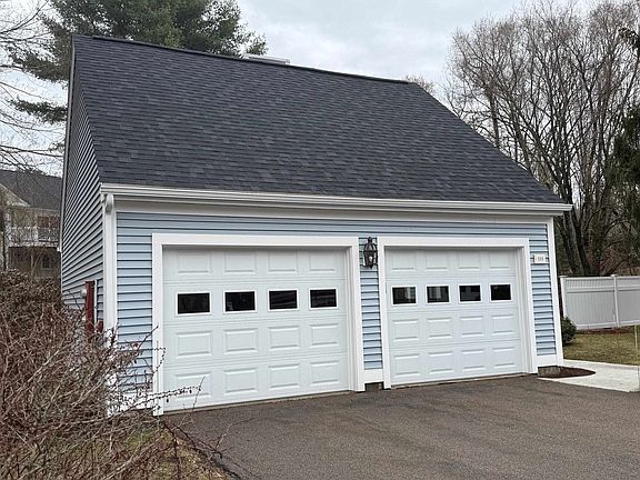 2nd image of 555 Straw Hill Road