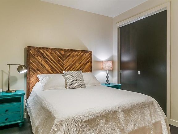 4th image of 2600 W 7th St APT 2630