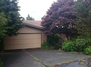 2328 NW 97th St, Seattle, WA 98117