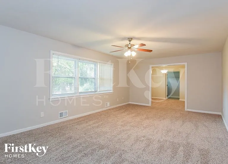 629 Bounty Dr — Photo 4
