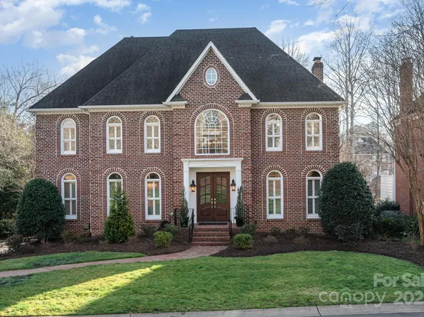 1531 Windy Ridge Rd, Charlotte, NC 28270
