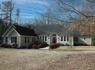 9433 Bartons Creek Rd, Raleigh, NC 27615
