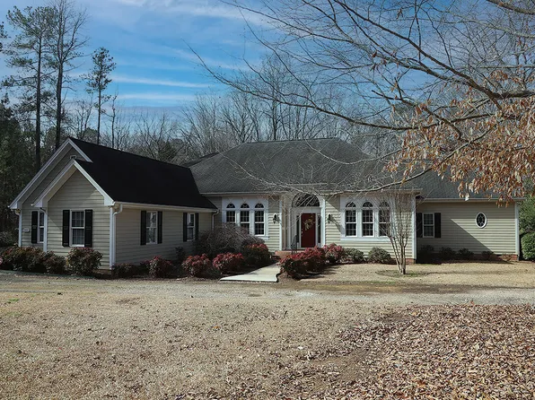 9433 Bartons Creek Rd, Raleigh, NC 27615
