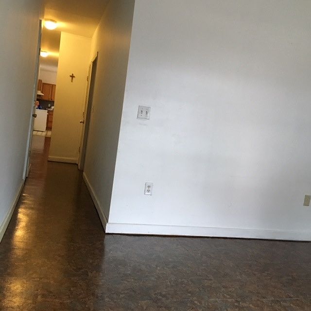 2nd image of 274 Lee Park Ave APT 6
