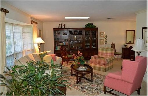 5th image of 1791 Tanglewood Dr NE