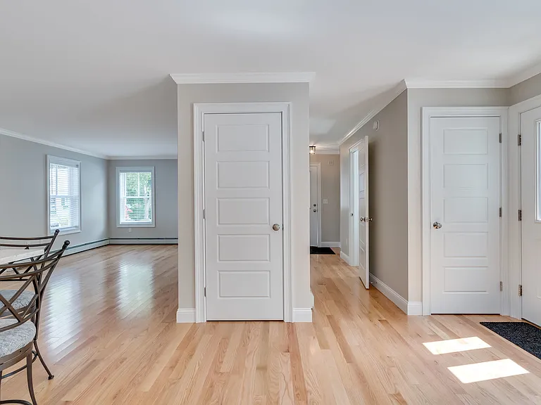 17 Bennett St — Photo 10