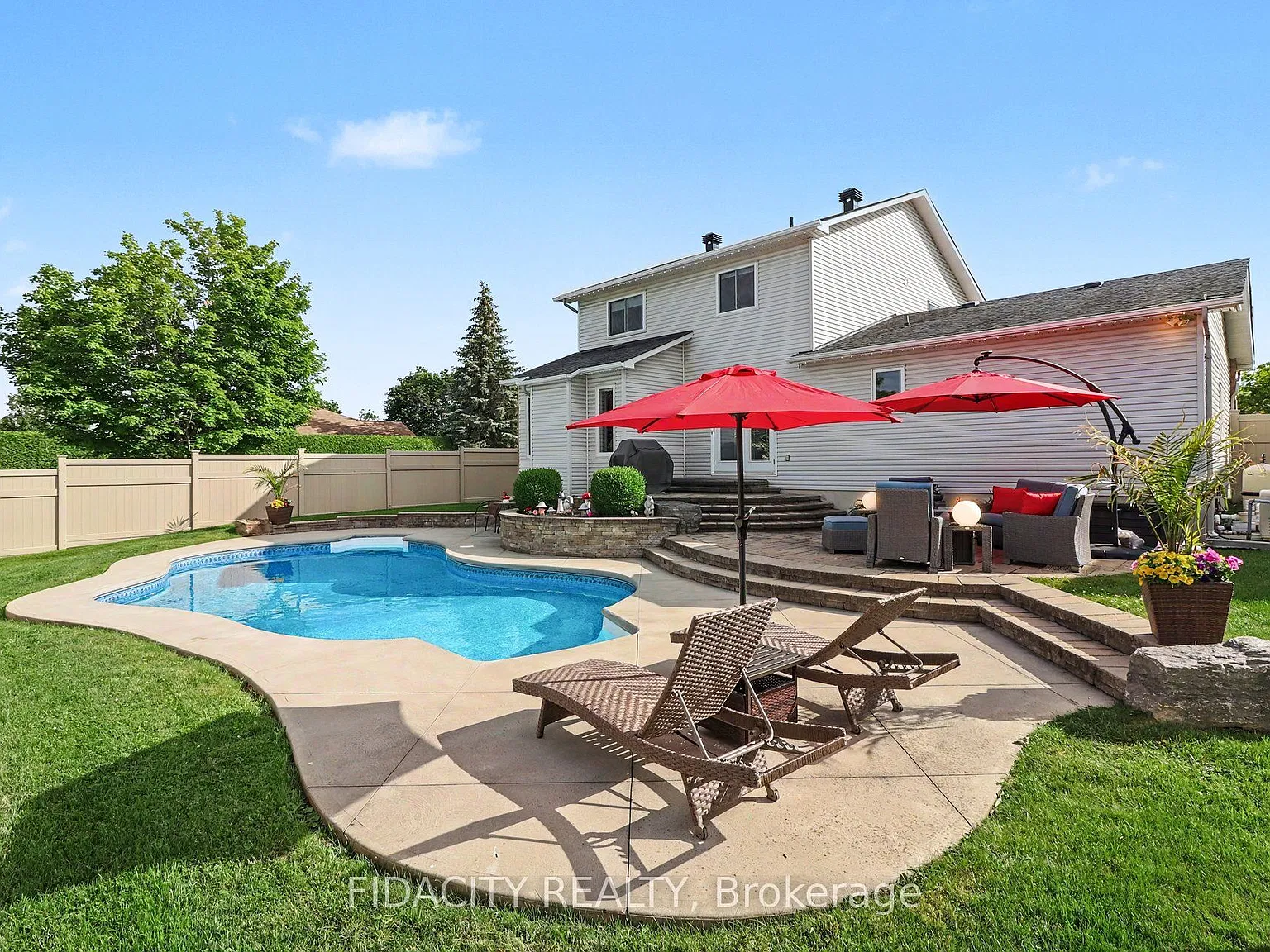 4 bed, $3,650 — Photo 2