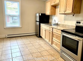237 Spring St APT A, Portland, ME 04102