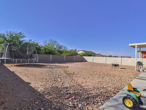 3rd image of 4961 W Calle Don Miguel