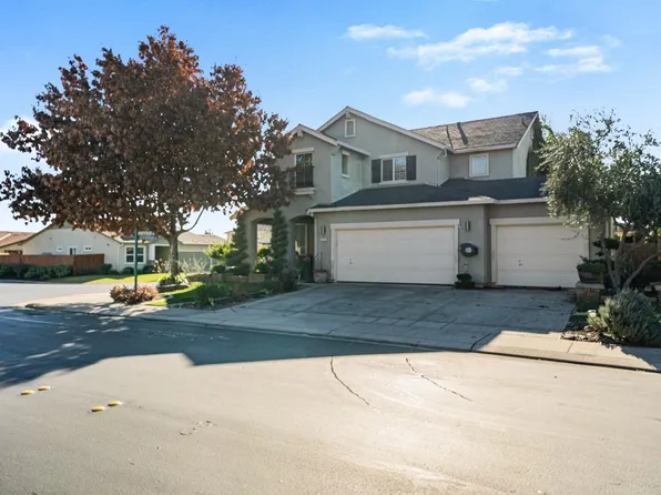 13316 E Fountain Dr, Waterford, CA 95386