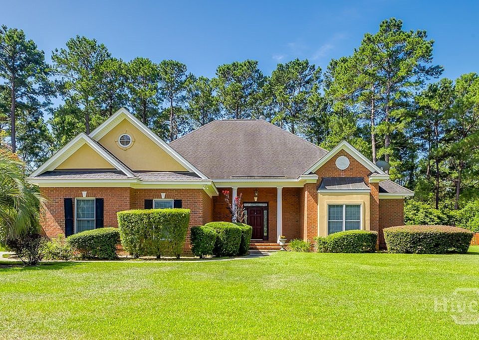 1st image of 117 Manor Row