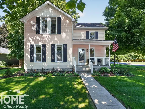 315 E Main St, Vernon, MI 48476