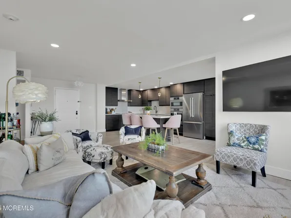 1 Scenic East Drive #1107, Highlands, NJ 07732