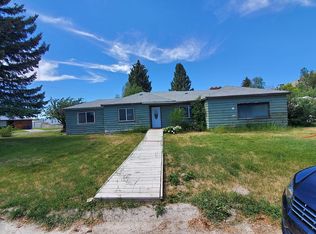 520 Mary Dr, Arco, ID 83213