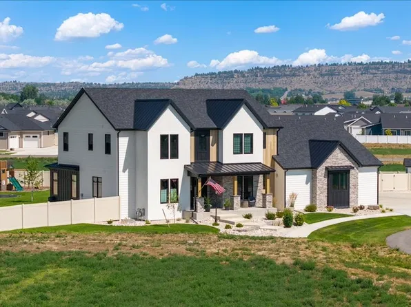 518 Moonstone Ln, Billings, MT 59106