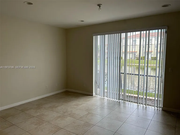2675 SW 81st Ter — Photo 3
