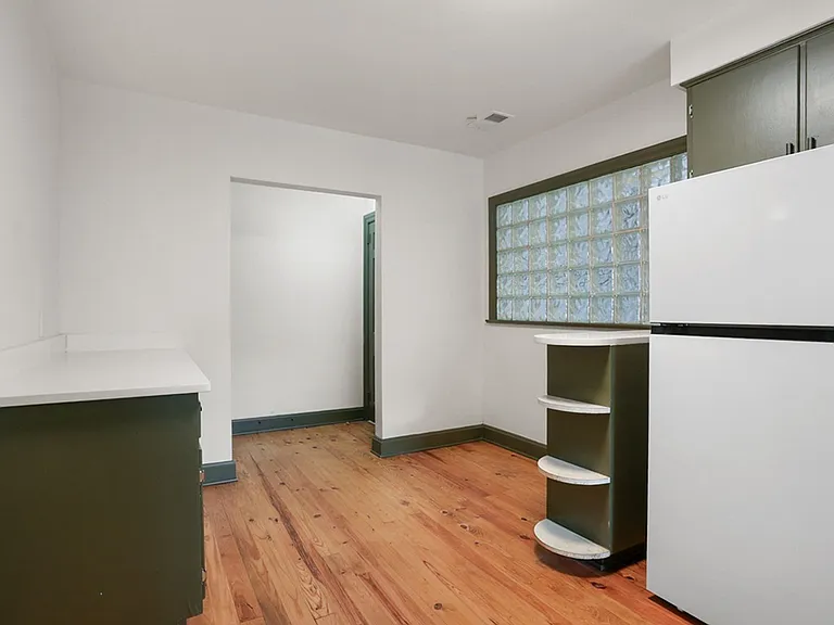 404 Gordonston Ave — Photo 3