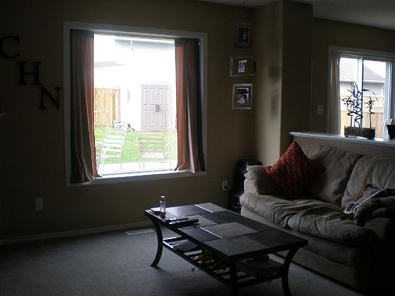 3rd image of 1816 35th Ave NW