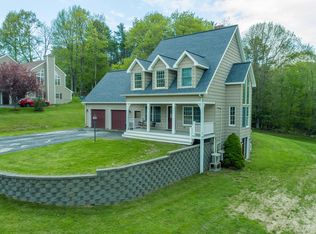 17 Waters Edge Drive, Lewiston, ME 04240