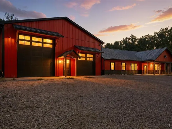 1568 N Bent Creek Rd, Concord, VA 24538