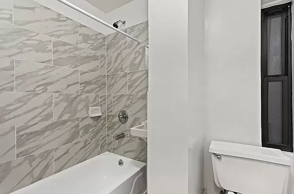Rented by Avenues Real Estate | media 2