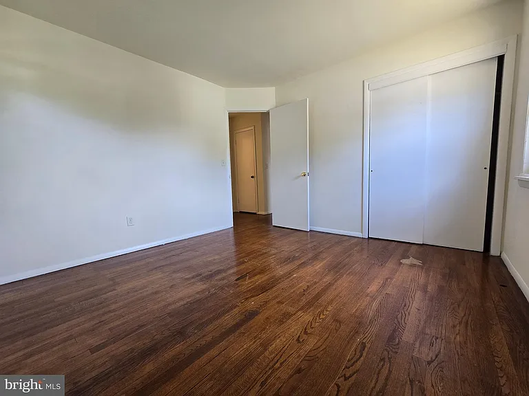 11 Glenwood Dr — Photo 20
