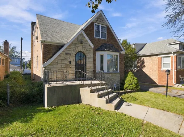 3440 N Oak Park Ave, Chicago, IL 60634