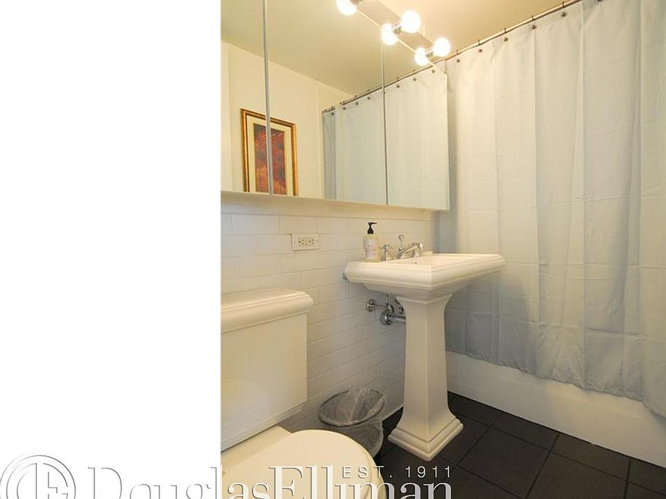 1st image of 101 W End Ave APT 33D