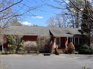 1215 South St, Barre, MA 01005