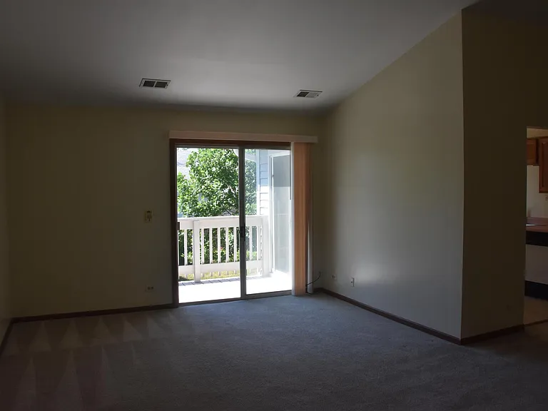 2441 Charleston Dr #4 — Photo 5