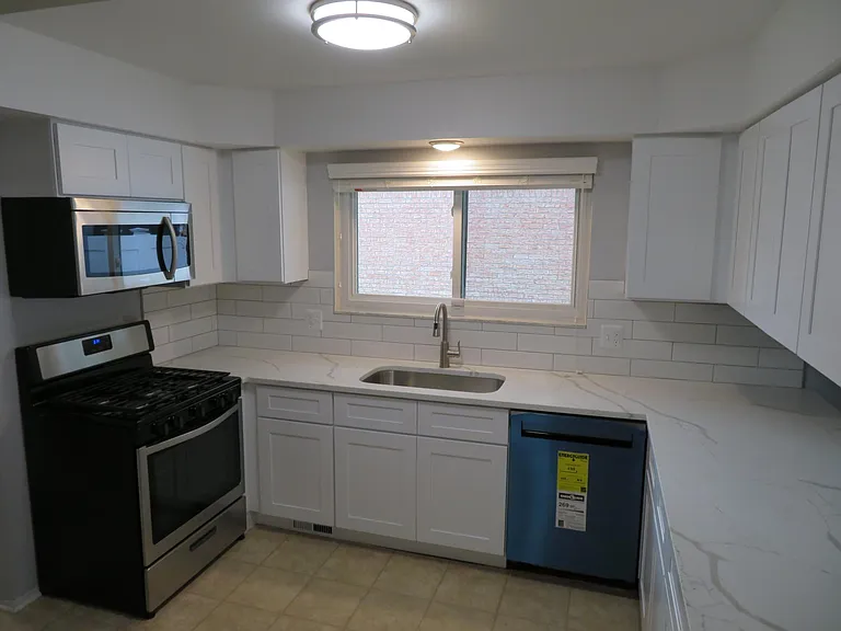 1565 Lakewood Dr — Photo 11
