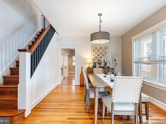 4th image of 486 Ripka St