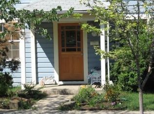 212 Van Ness Ave, Ashland, OR 97520