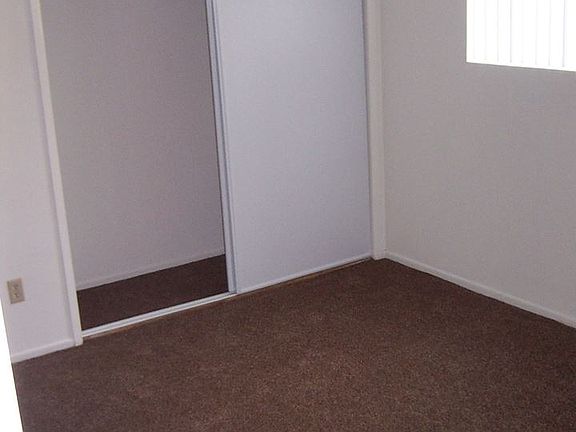 5th image of 740 Laconia Blvd APT 03